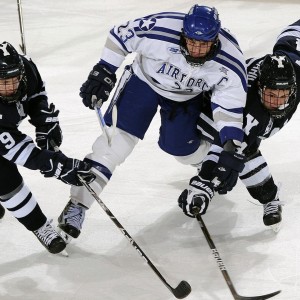 JiuyouAPP下载-罗马尼亚队赛制策略：如何通过科学分析与战术创新提升战斗力，罗马尼亚已组联赛