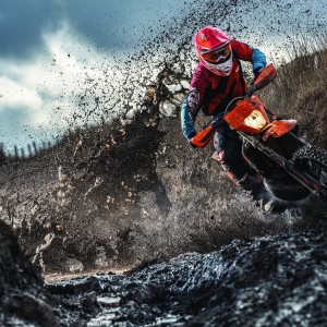 九游娱乐-球员如何在限制出手次数下保持效率，受限制球员合同报价