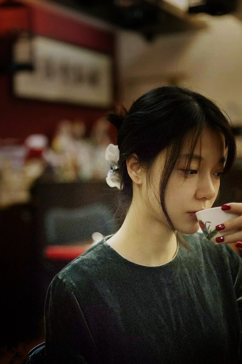 丹麦迎战摩洛哥，欧洲杯小组赛角逐激烈进行