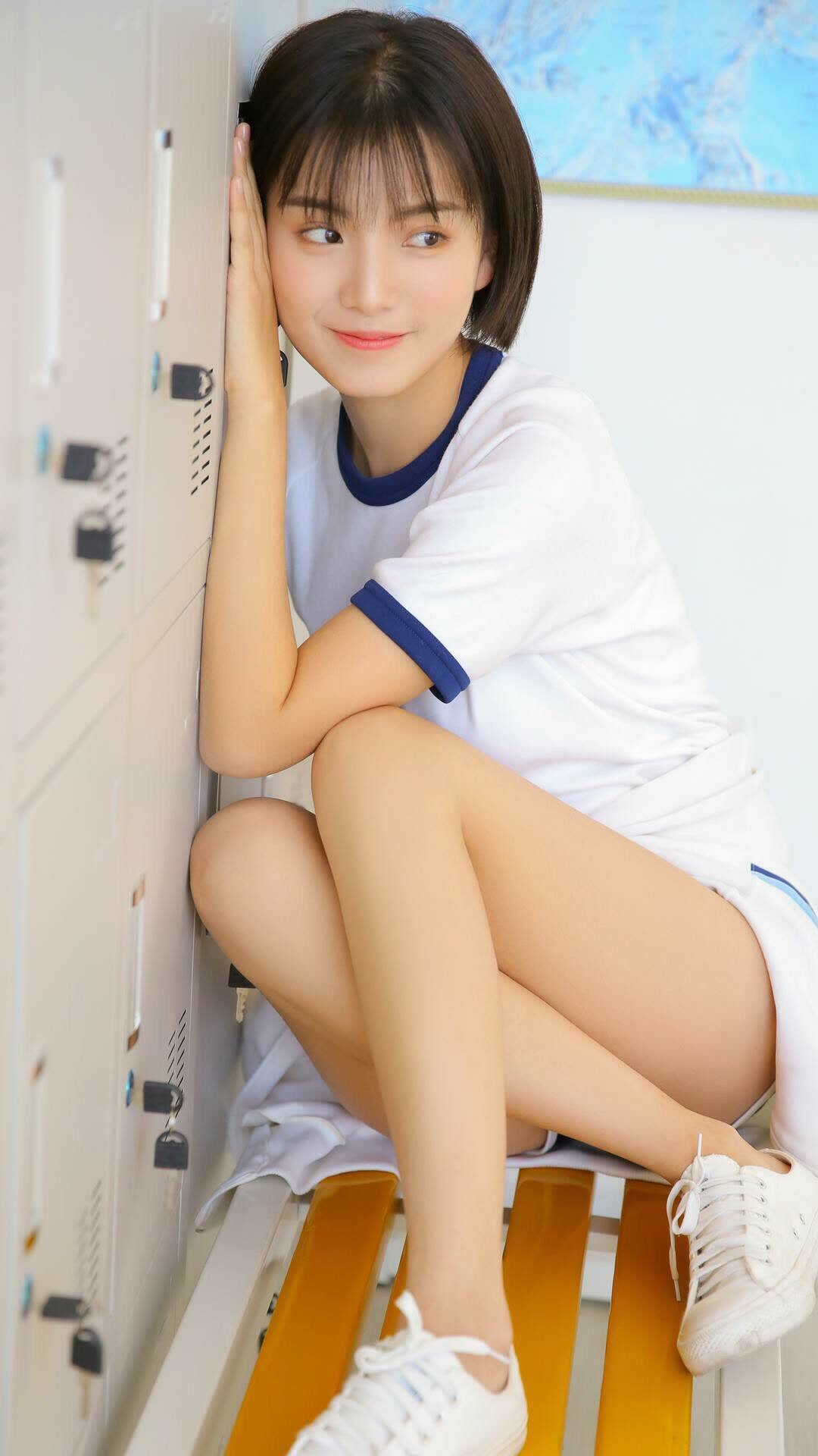 掘金压哨战胜雄鹿，全明星赛前哨战中约基奇贡献关键助攻，掘金队约基奇的合同