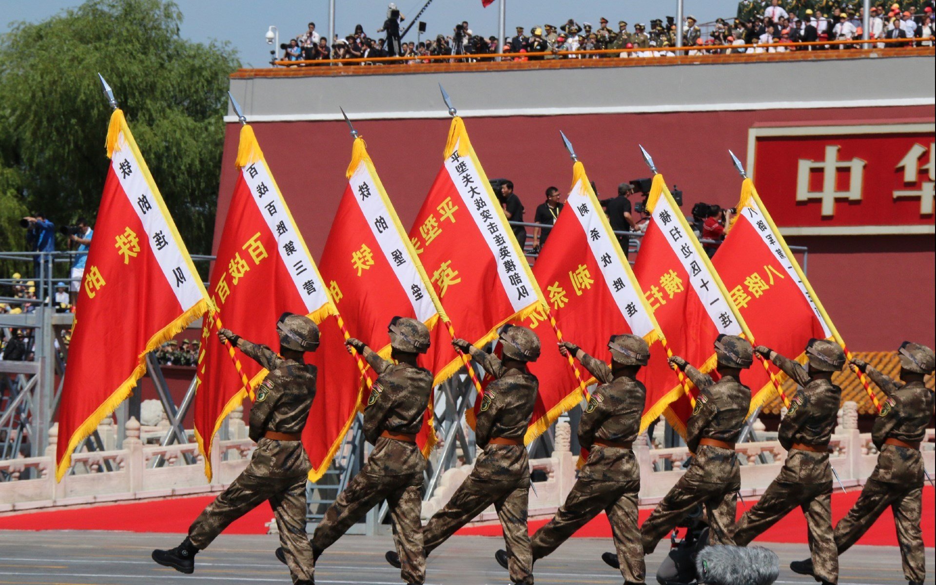 球员社群线下见面会热闹非凡,粉丝互动持续升温,球员社交软件是什么