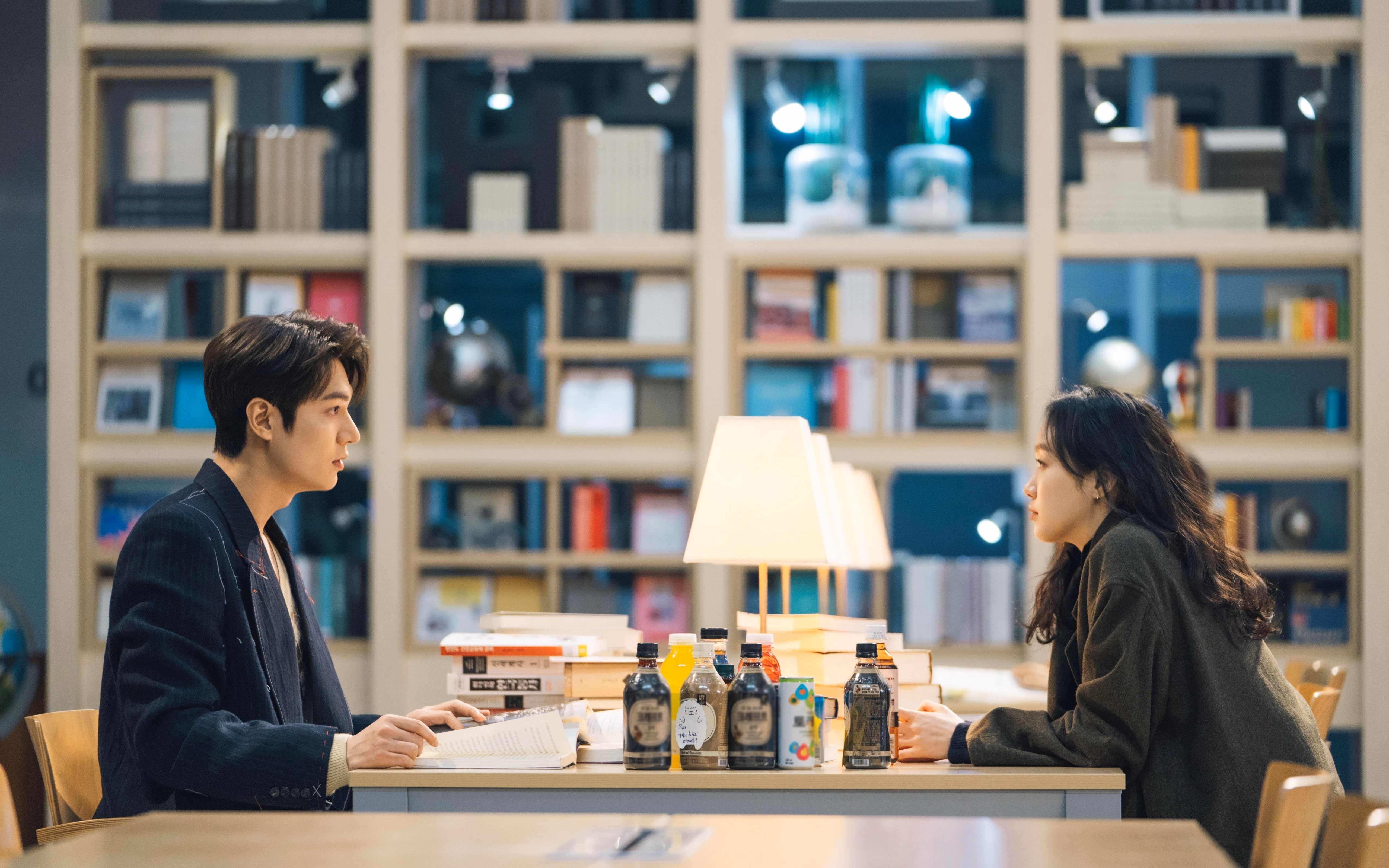 青少年足球比赛设置体能比拼环节促进全面发展,青少年足球专项体能训练教程