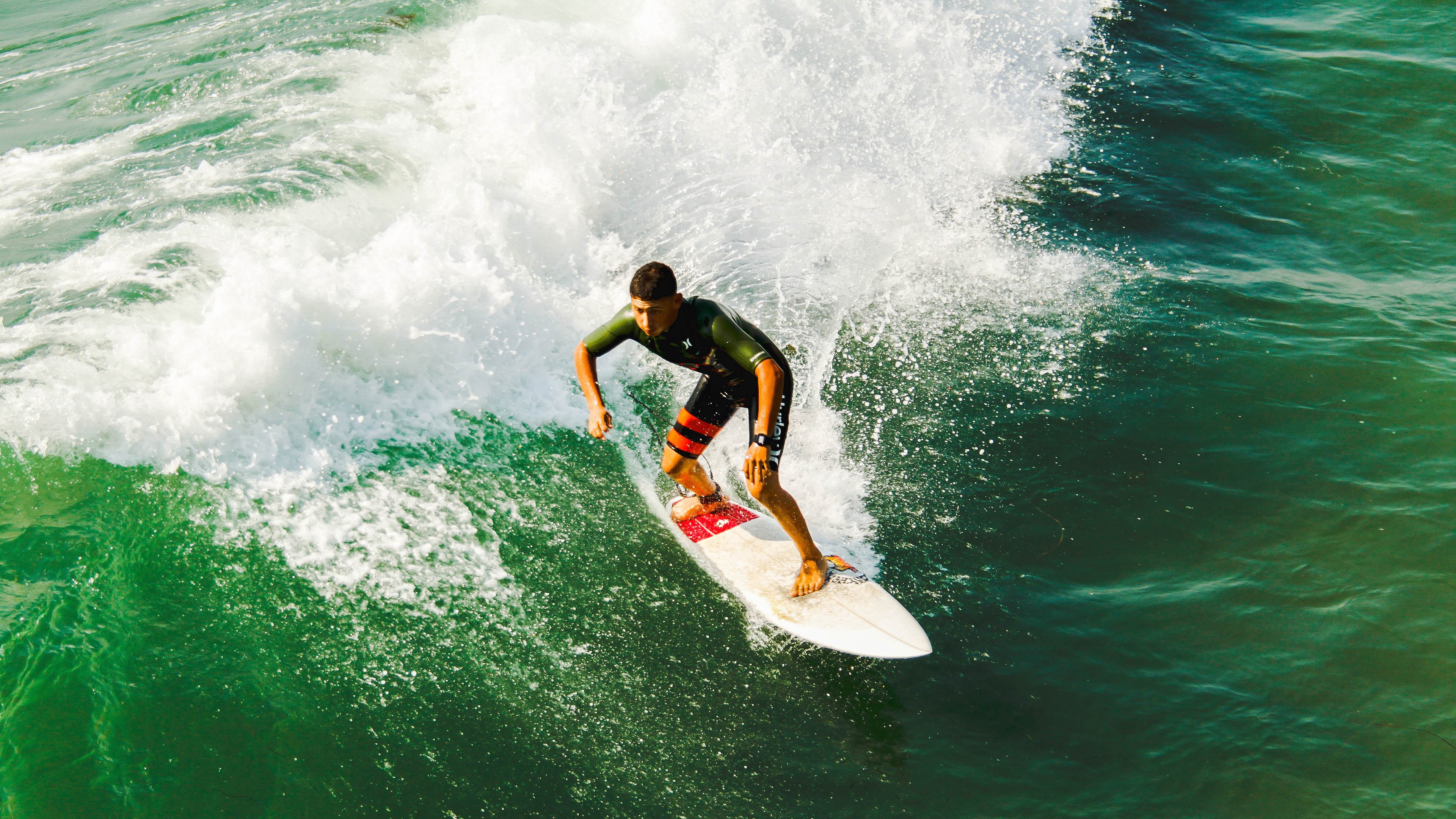 法兰克福左右调度拉扯出进攻空间，法兰克福t2